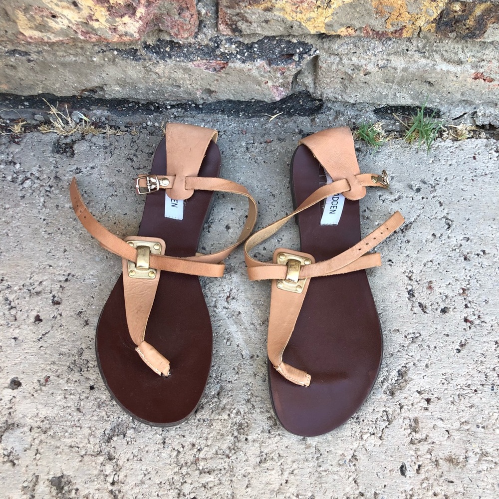 Steve Madden sandals in size 9